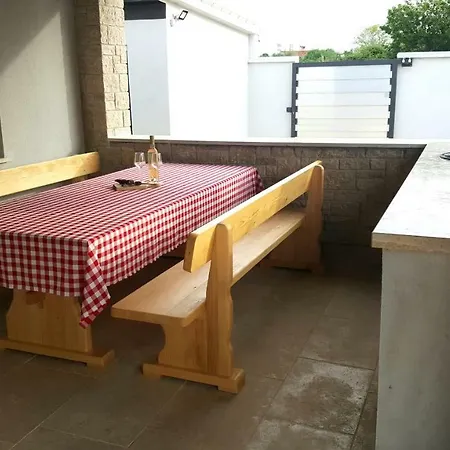 Holiday home Lucas Pula